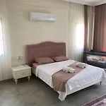 וילה Star House *