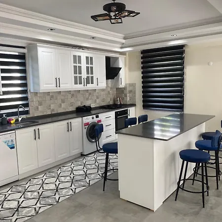 וילה Star House